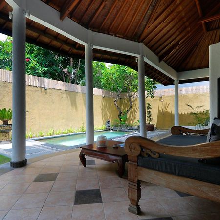 Singgah Villas Seminyak Екстериор снимка