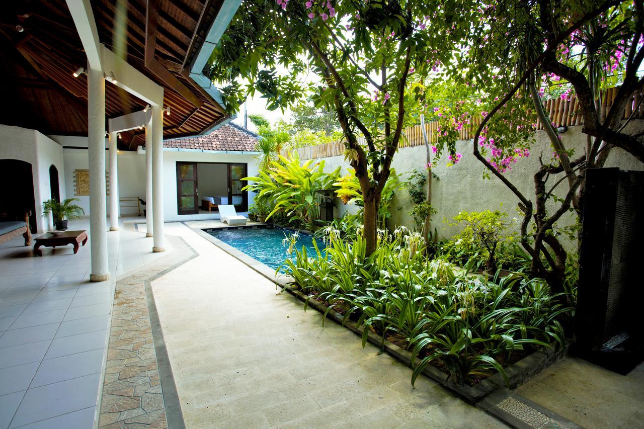 Singgah Villas Seminyak Екстериор снимка